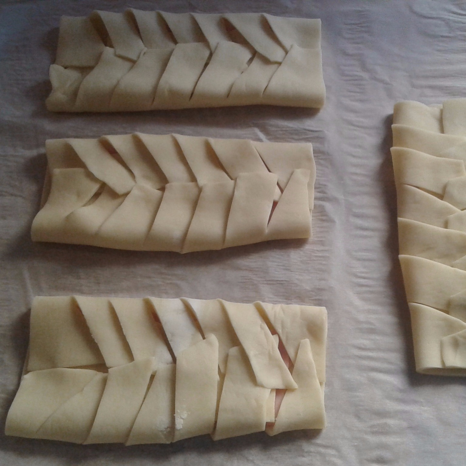 Trenza de jamon y queso paso 5